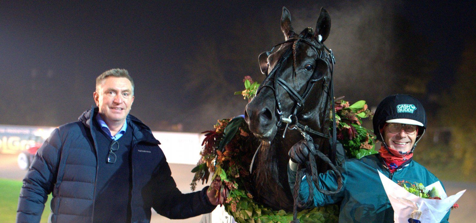 Dancer Brodde vandt i 2024 N.J. Koster Memorial med Peter Untersteiner i sulkyen.