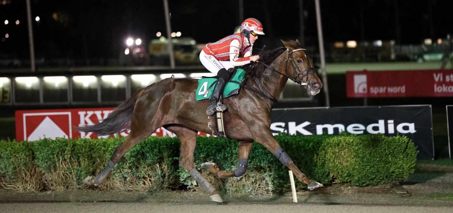 Tour Eiffel vandt sin 12. sejr i år ganske sikkert med Michelle Mønster i sadlen.