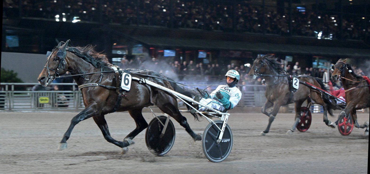 Francesco Zet vinder let på Solvalla 2. juledag.