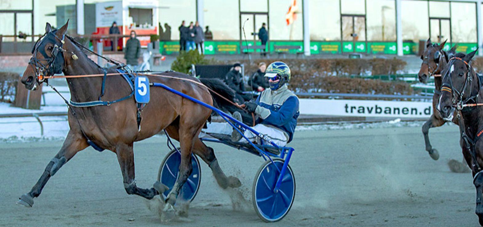 Lunden-træner Ulrik Christoffersen dobbeltsejrede denne søndag på hjemmebanen.