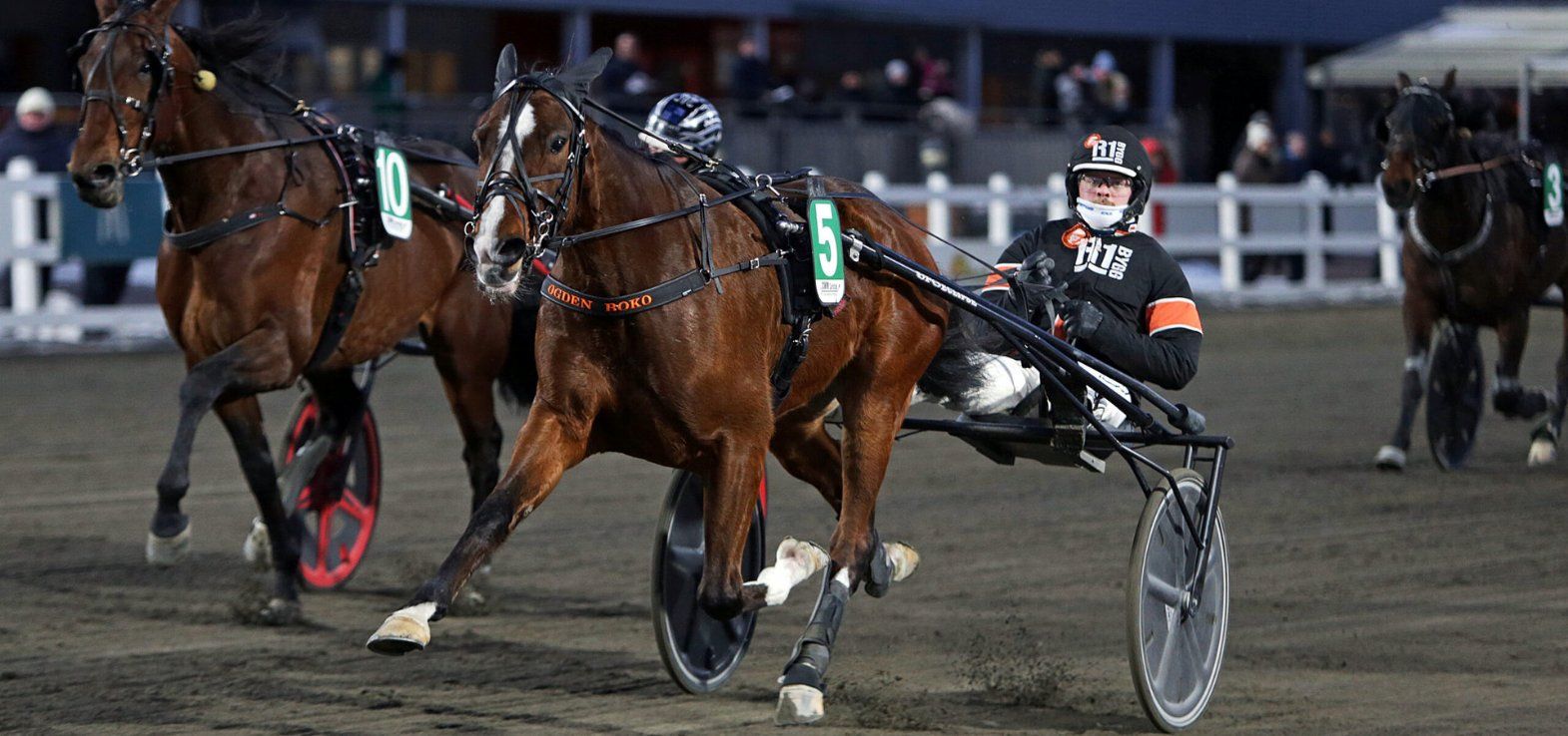 Magnus A. Djuse vinder her med Ogden Boko.