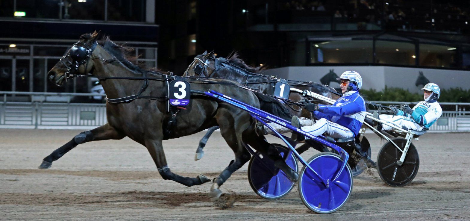 High On Pepper med Jorma Kontio vandt foran Kentucky River på Solvalla.