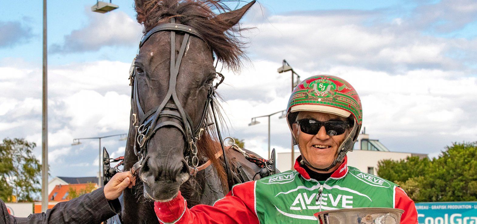 Den levende Lunden-legende Steen Juul er på plads fredag i Aarhus.