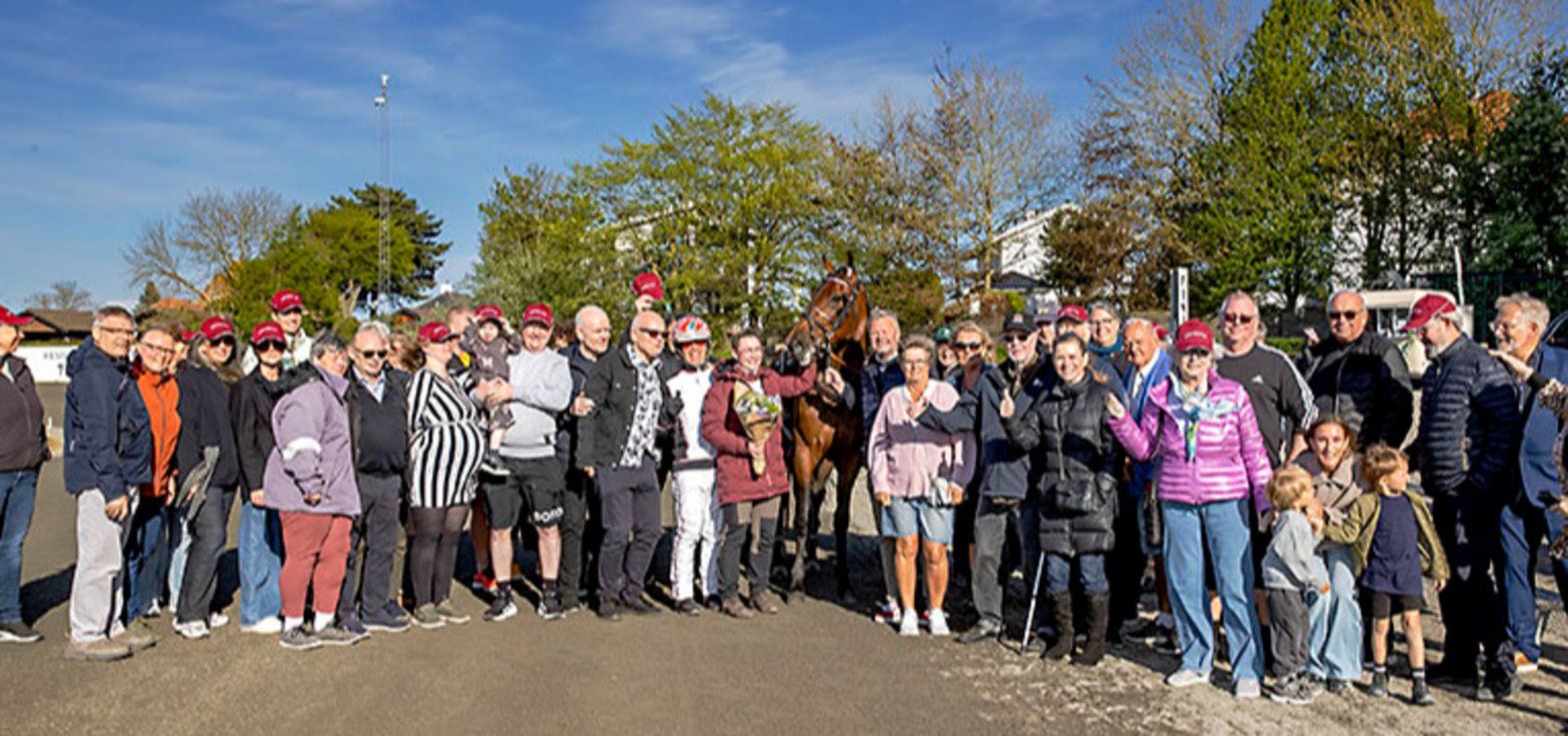Foto fra en tidligere start for Team Lunden-hesten Leicester.