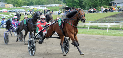 Dennis Kristiansen vandt direkte efter 13 måneders pause.