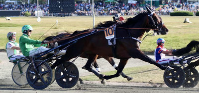 RUTINELØB - Derby-toeren King Legend fin i rutineløb på Lunden
