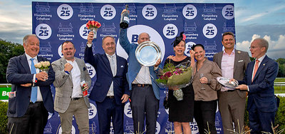 Kredsen omkring Derbyvinderen i 2025 Grab The Moment.