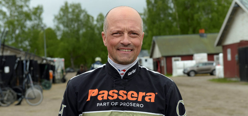 SVERIGE: Victor Rosleff stadig i Top 10 i den svenske kuskeliga