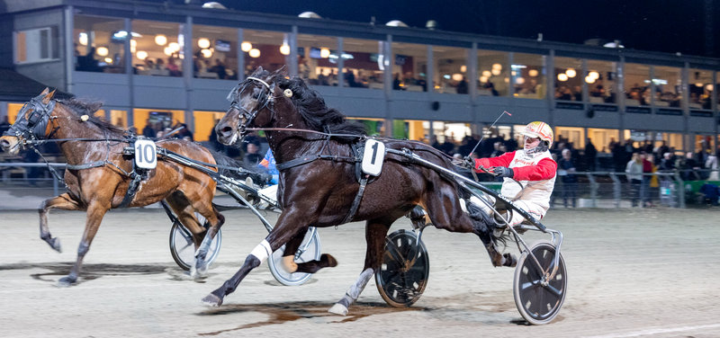 JÄGERSRO: Legende let sejr til Koogoo Gaagaa i et forkørt løb