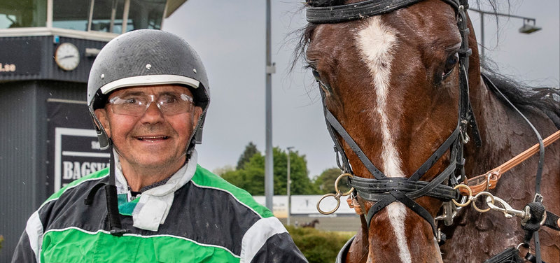 AUKTION - Søren Kolbergs finaledeltager He Dares The Devil på Travera lørdag aften