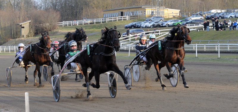 Aarhus fredag - Christina vandt foran Christina - Just Hans uheldig