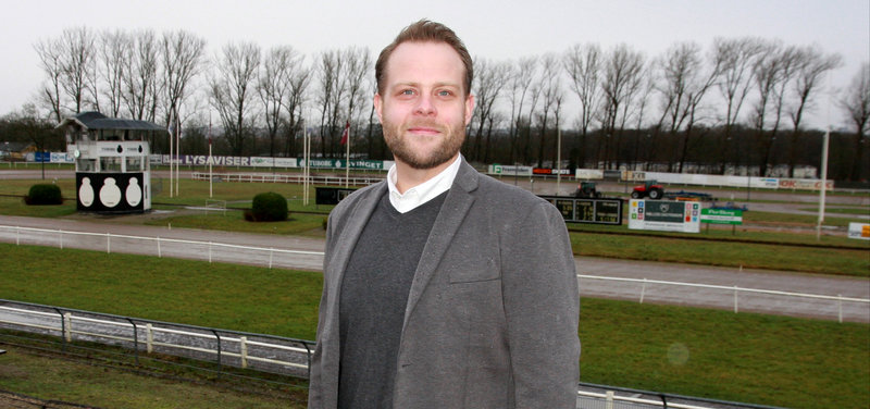 Jydsk Væddeløbsbane skal have ny direktør - Anders Ebsen har sagt op