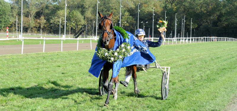 AARHUS - Jydsk 2-årings Grand Prix gav dobbeltsejr til Team Steen Juul